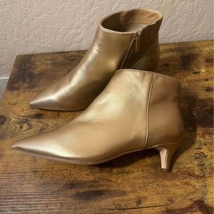 Elegant Gold Ankle Boots